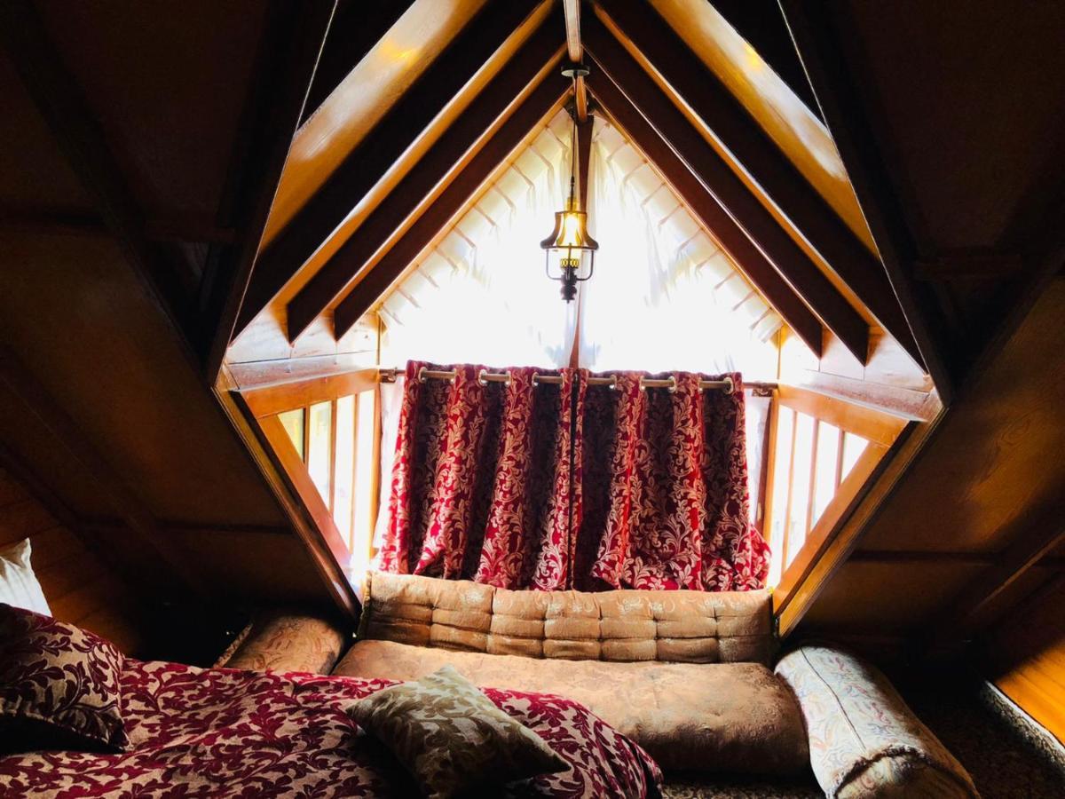 Deluxe Family Attic Balcony