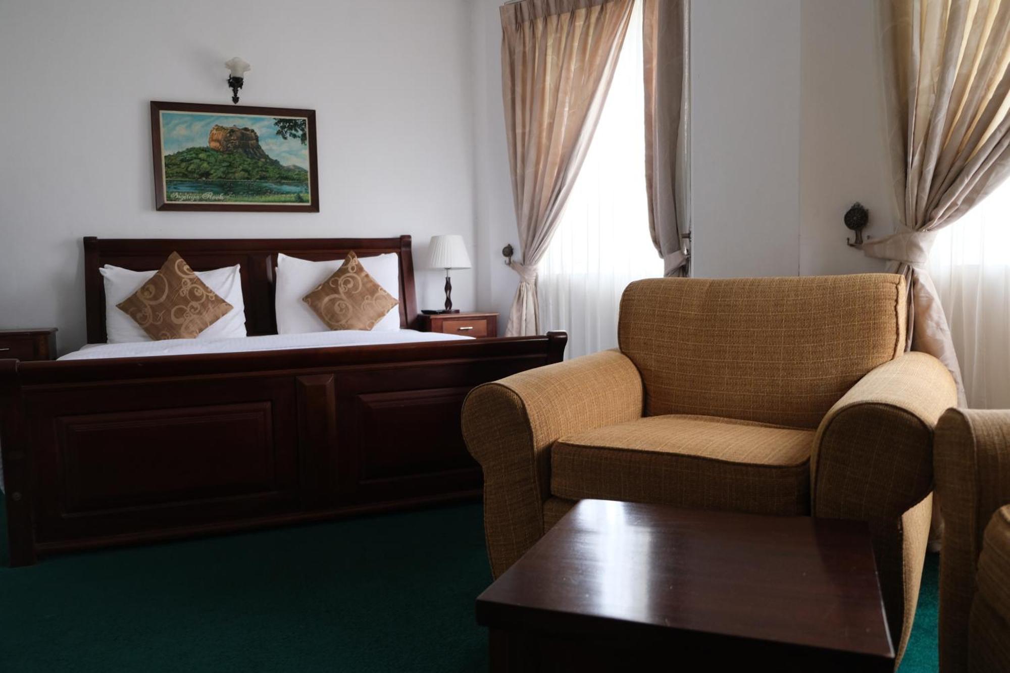 Deluxe Double or Twin Room