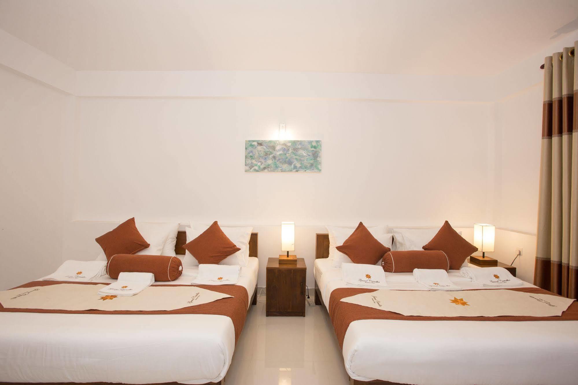 Deluxe Family Room