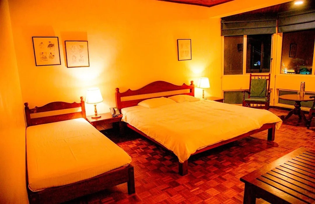 Windsor Hotel-1