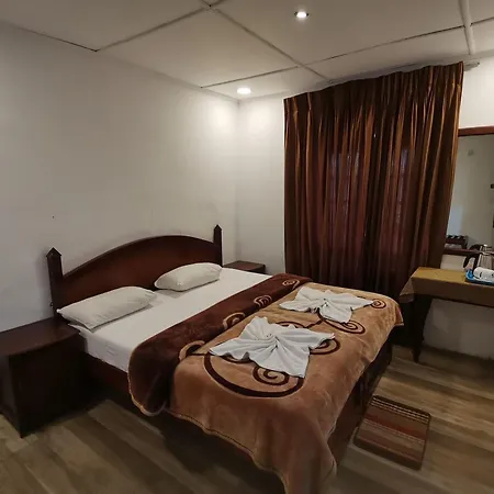 Hotel Silver Falls - Nuwara Eliya-2