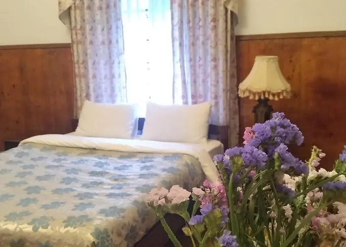 The Trevene Hotel Nuwara Eliya